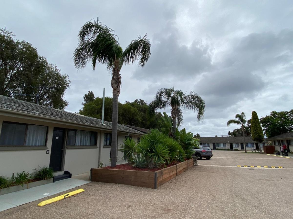 Hanging Rock Family Motel Batemans Bay Luaran gambar